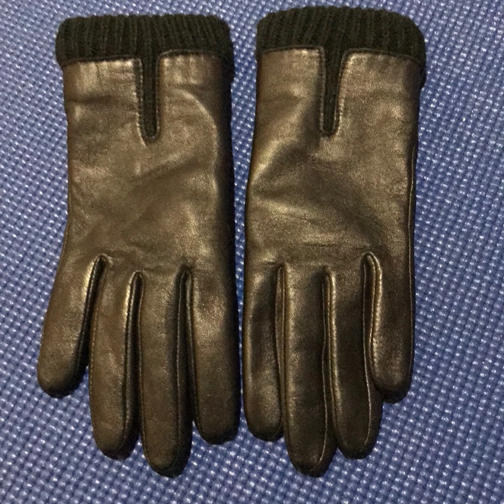 Black Gloves